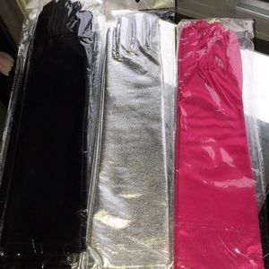 SATIN GLOVES 🌹